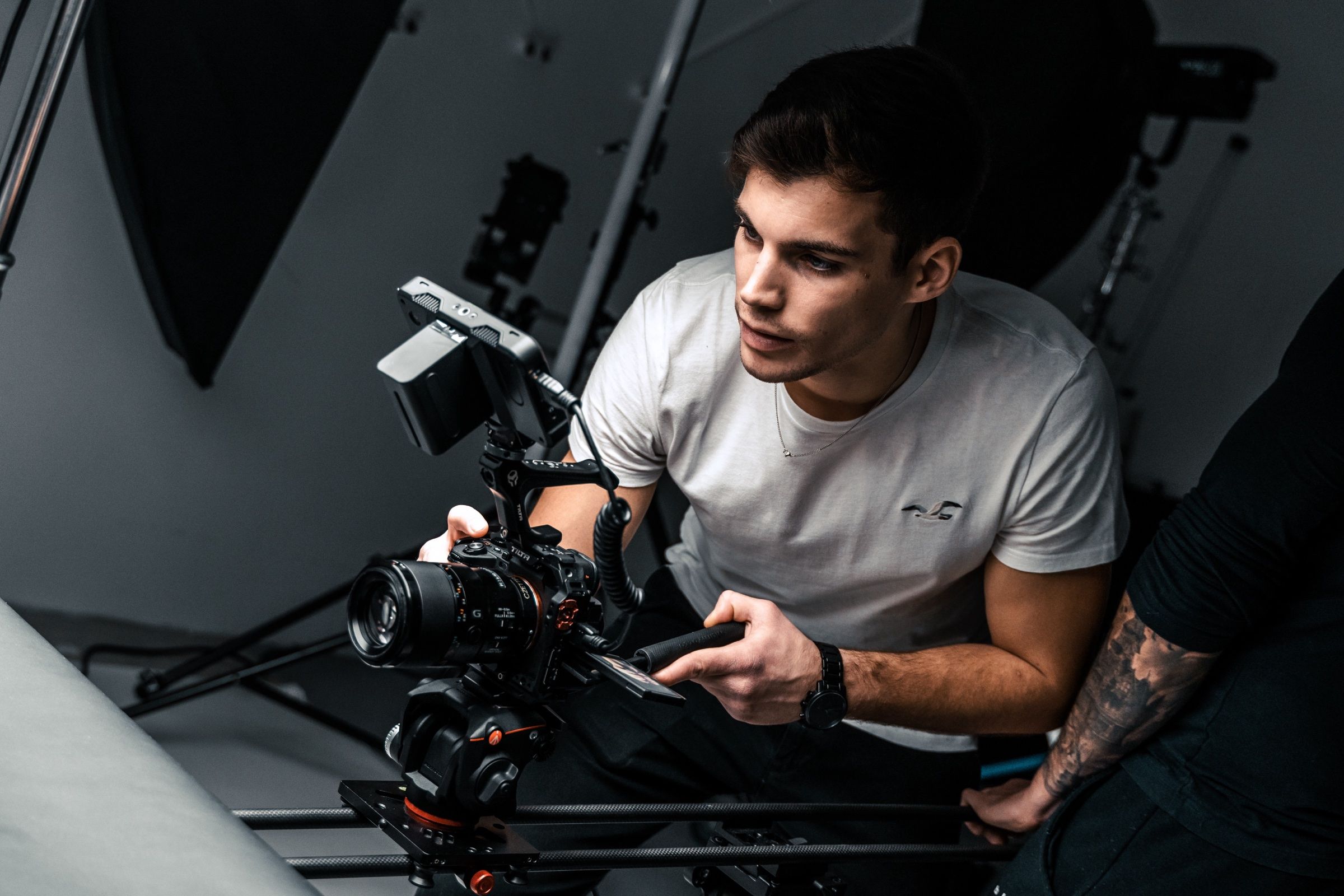 Camera on a slider for a product move